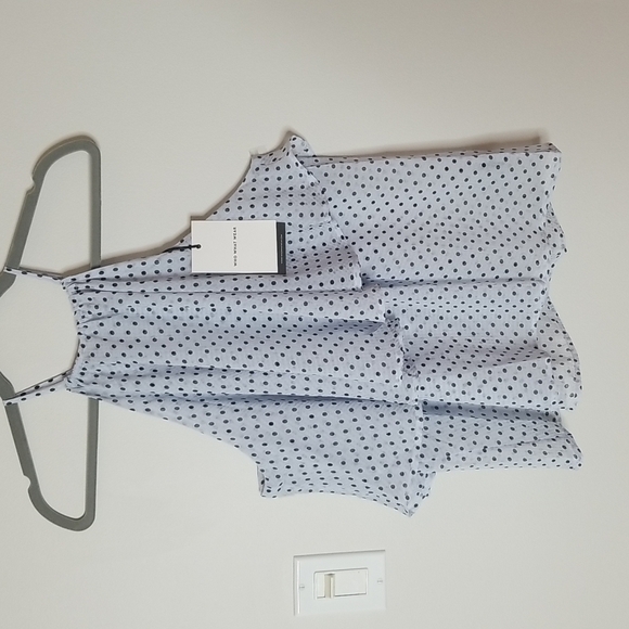 Who What Where tiered pullover sleeveless top - Picture 1 of 7